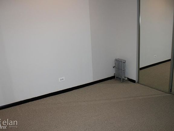 4th image of 3933 N Clarendon Ave APT 508