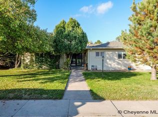 600 Manor Ln, Cheyenne, WY 82009