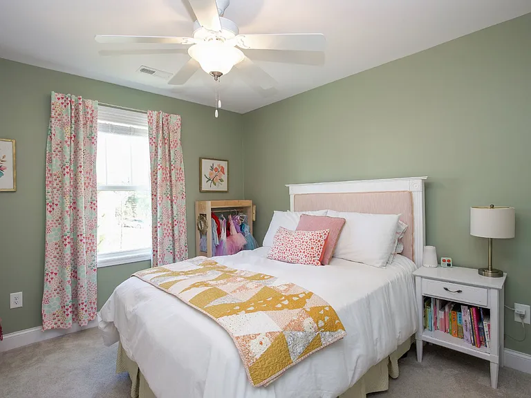 240 Parrish Ln — Photo 34