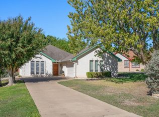 1439 Gloucester Point, Kerrville, TX 78028