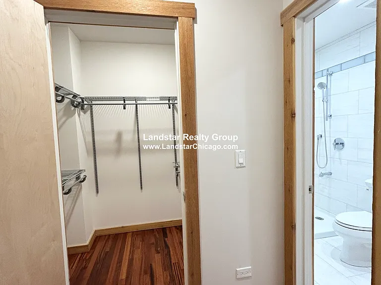 4611 S Ellis Ave #301 — Photo 5