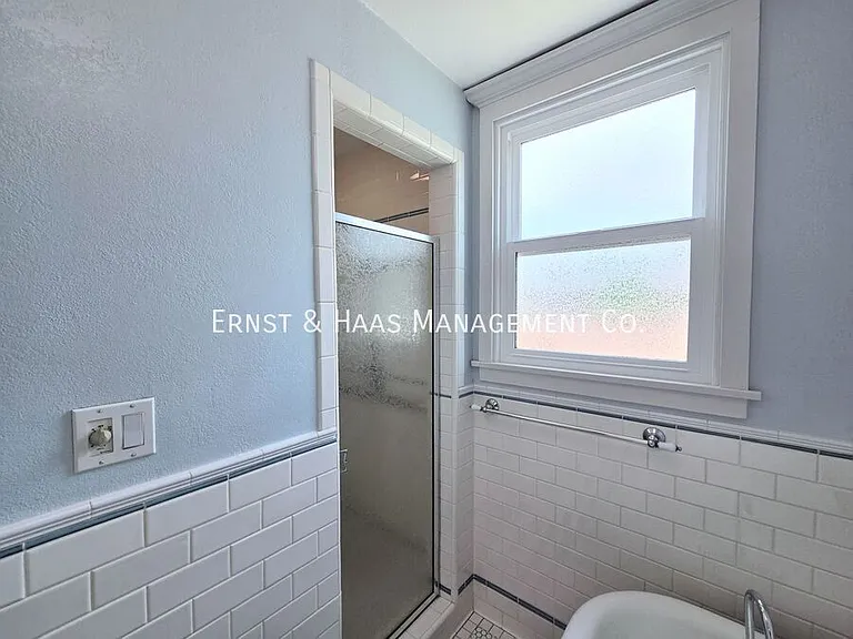 9497 Foster Rd — Photo 30