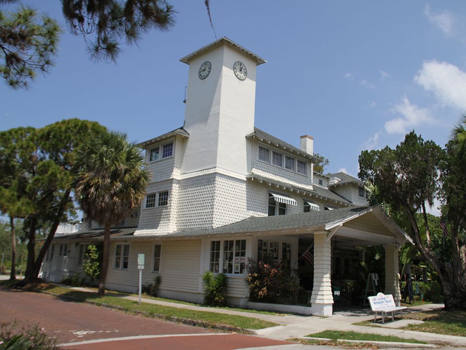 1st image of 2937 Beach Blvd S