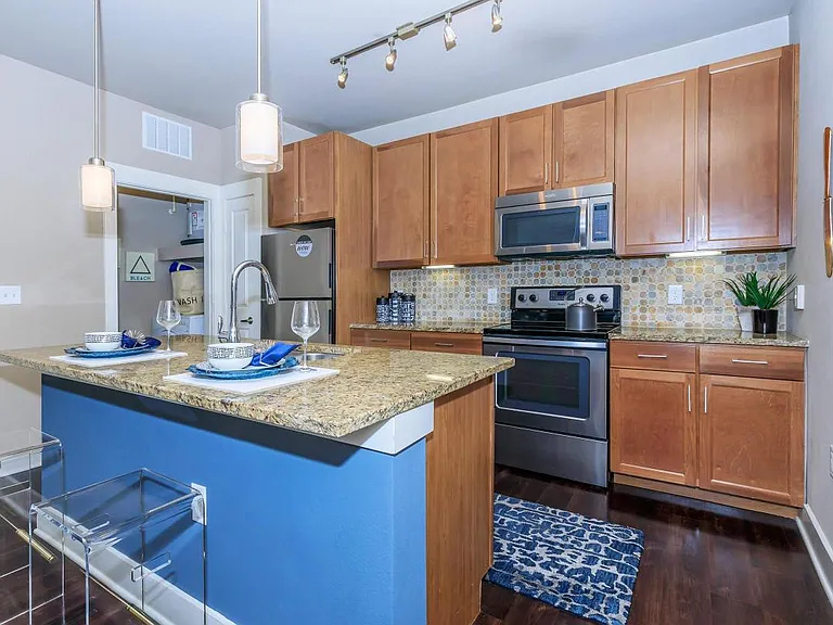 GRANITE COUNTERTOPS