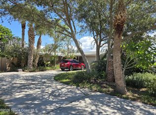 530 Seabreeze Dr, Indialantic, FL 32903