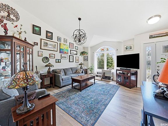 5th image of 601 2nd AVENUE