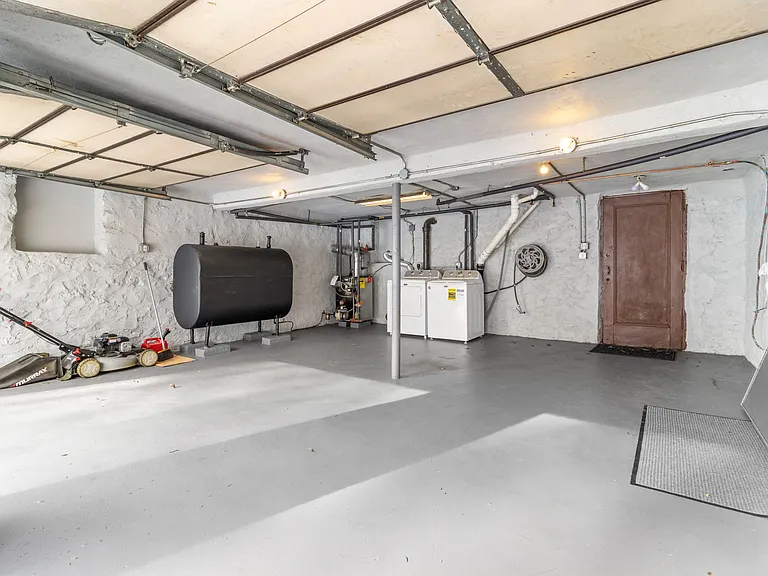 6 Cedar Rd #B — Photo 18