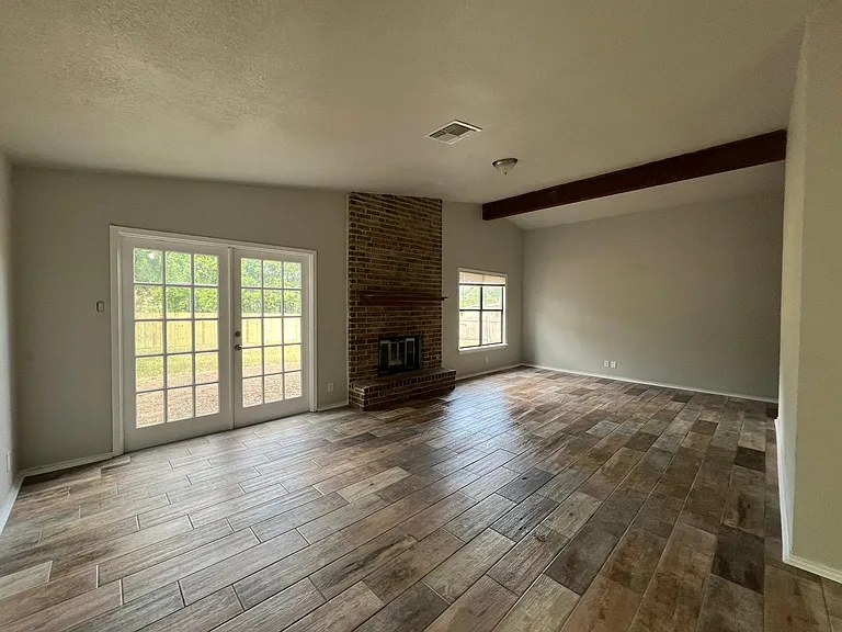 5706 Wood Oak — Photo 12