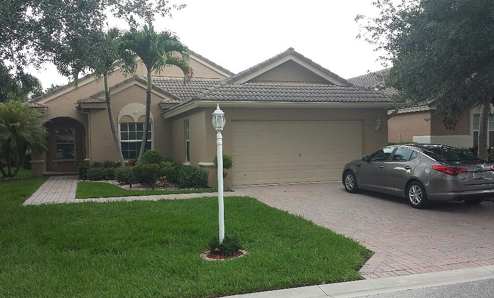 1st image of 10987 NW 61st Ct