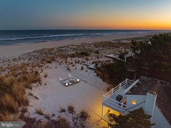 6 N 4th St, Surf City, NJ 08008