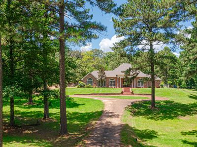 120 Midway Estates Dr, Terry, MS, 39170
