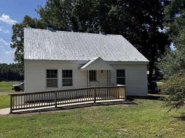 11689 Highway 92, Chase City, VA 23924