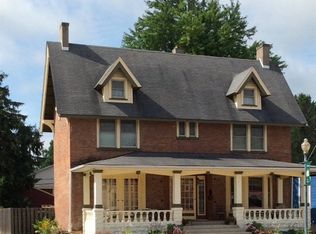 25 E Main St, Knightstown, IN