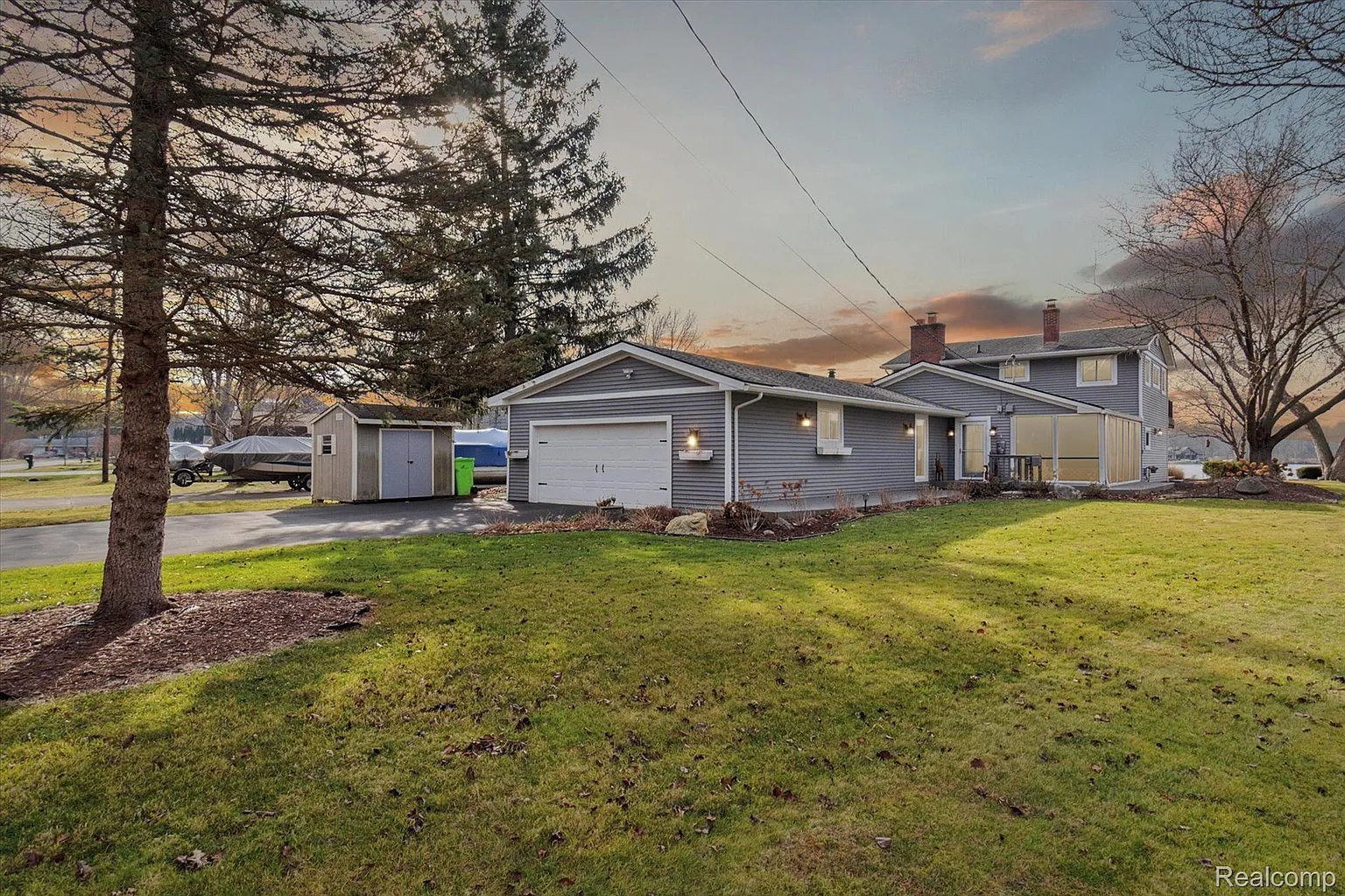 3534 Windwheel Point Dr photo 1