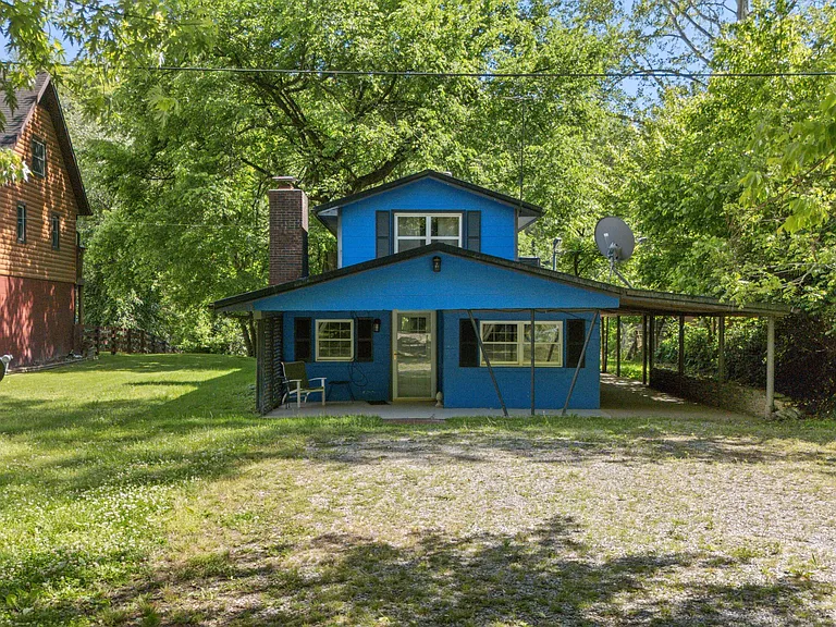 1494 Amster Grove Rd — Photo 2