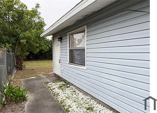 1 bed, 520 sqft, $1,050 — Photo 2