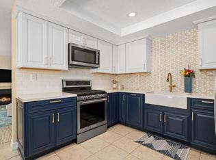 2779 Vista Del Oro, Carlsbad, CA 92009