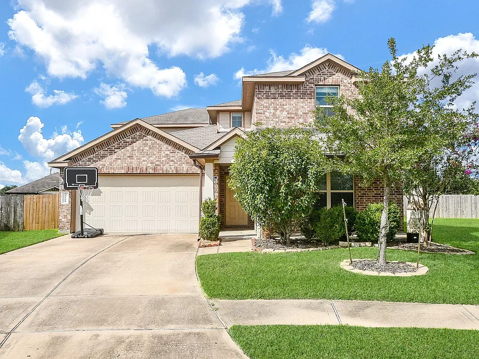 29251 Jacobs River Dr