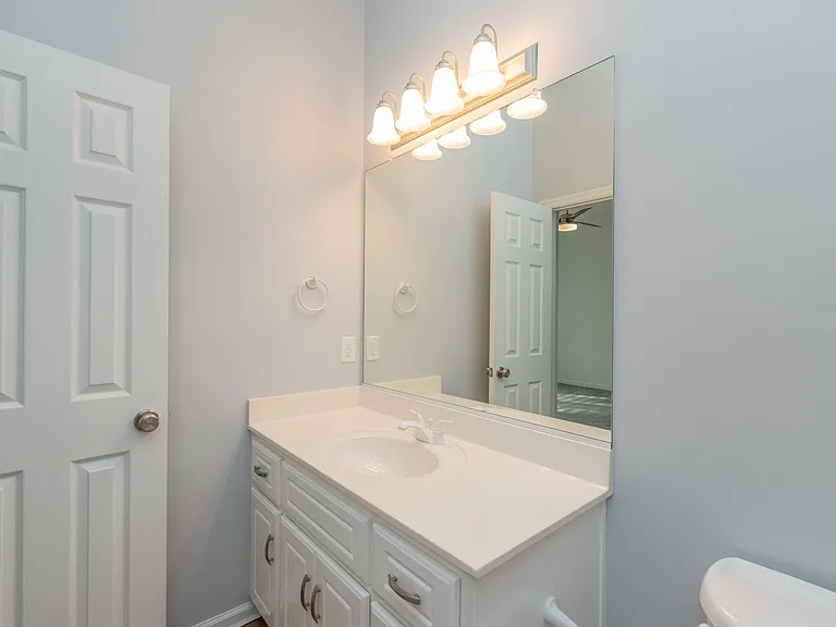 3169 Glenview Dr — Photo 43