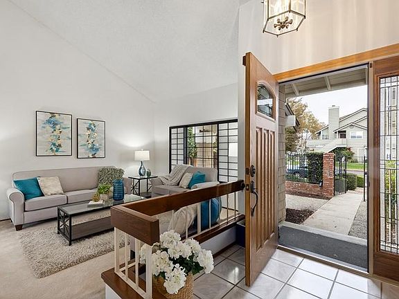 3rd image of 5277 Edenvale Ave