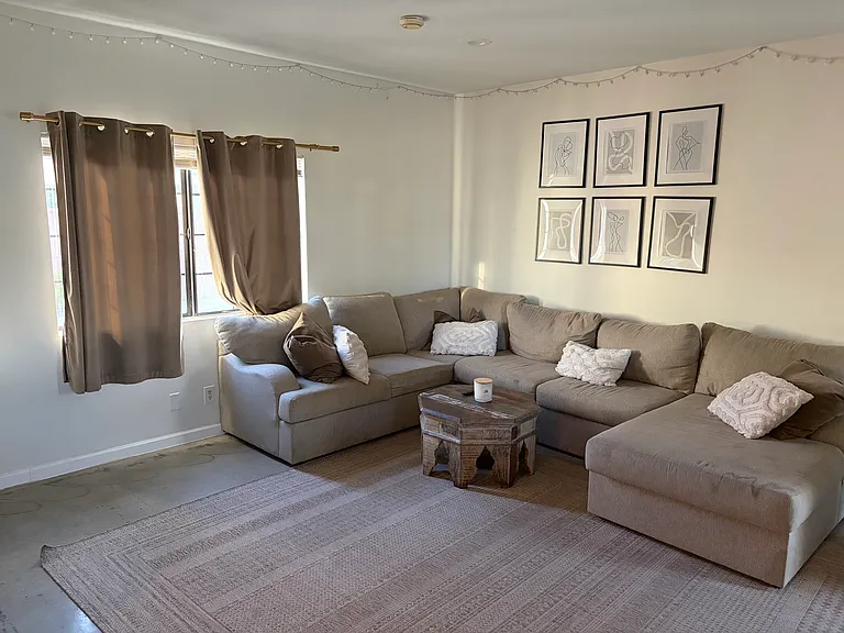 7880 La Castana Way — Photo 8