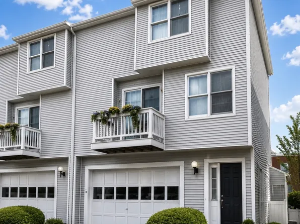 1022 Whalley Avenue #A, New Haven, CT 06515