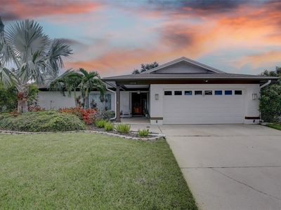2098 Swan Ln, Safety Harbor, FL, 34695