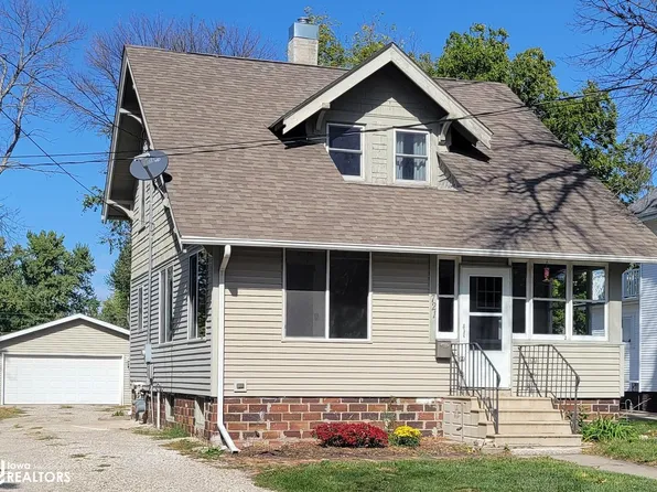 721 NW 3rd St, Eagle Grove, IA 50533