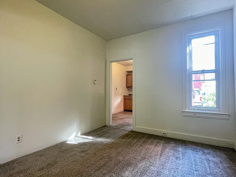 817 E Philadelphia St #1 — Photo 7