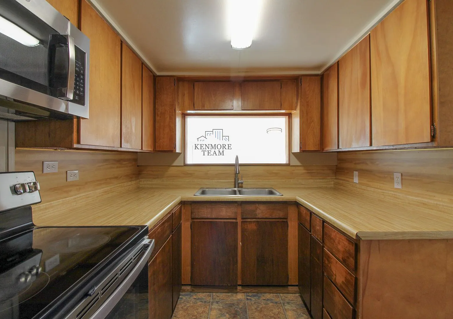 2 Bedroom, 1 Bath Home in Richland — Photo 4
