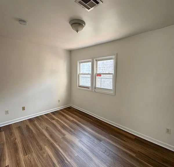 86 Pacific St #2 — Photo 9
