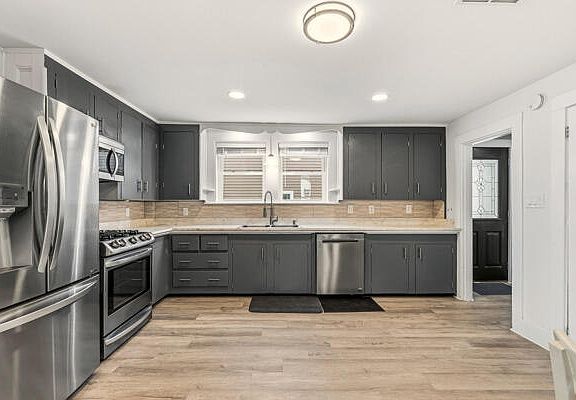 5th image of 6 Middle Street