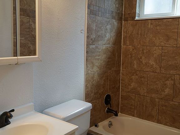 5th image of 1460 W 41st Ave #0