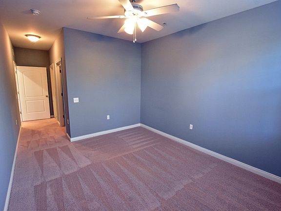 5th image of 54171 Bay Point Dr Building 1-5