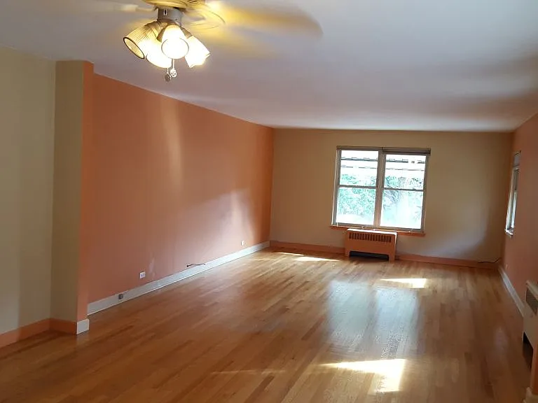 3044 W Addison St #2-B — Photo 4