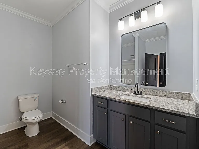 2217 Laurens St — Photo 18