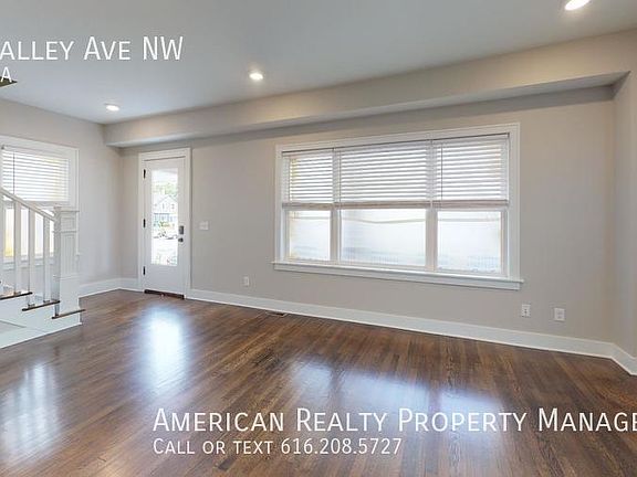 4th image of 617 Valley Ave NW