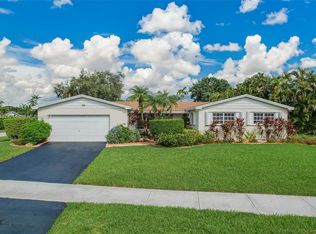 9780 SW 103 Avenue Rd, Miami, FL 33176