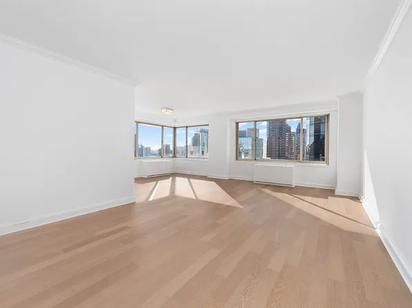 254 East 68th Street image 1 of 11