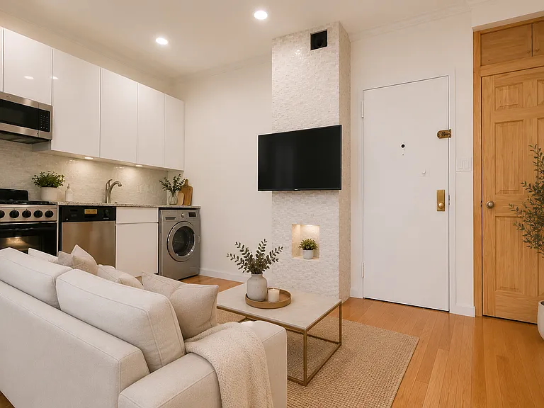 313 E 14th St #4B — Photo 6
