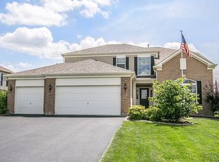 1899 Barrington Ave, Bolingbrook, IL 60490