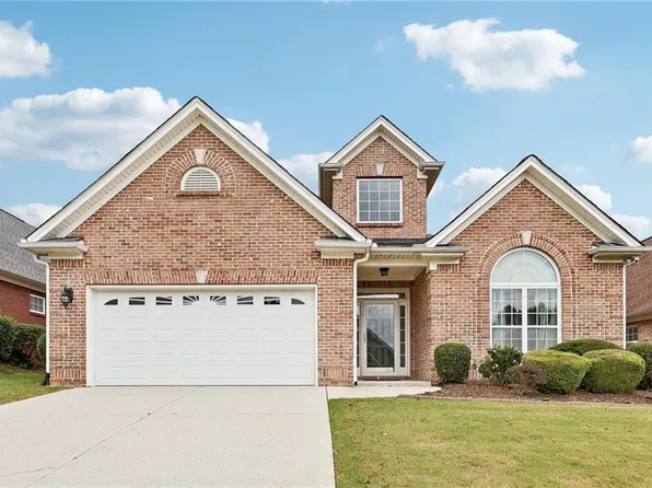 982 Town Square Ct, Lawrenceville, GA 30046