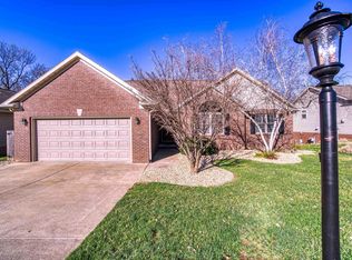 2900 Tiara Ln, Evansville, IN 47711