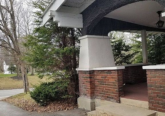 5th image of 475 E Main St