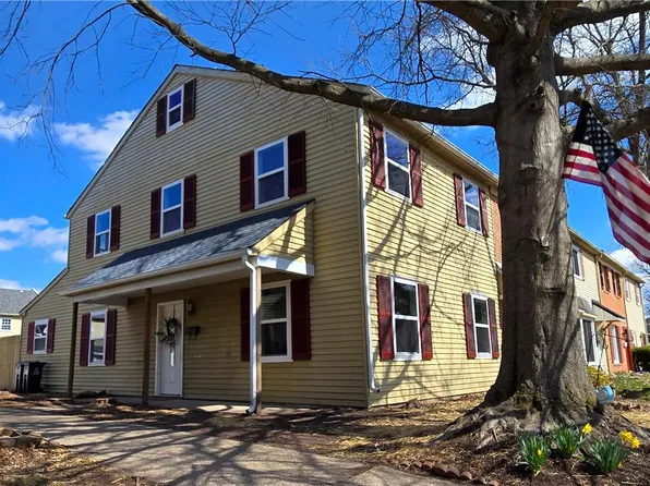 219 Plymouth Ct, Quakertown, PA 18951