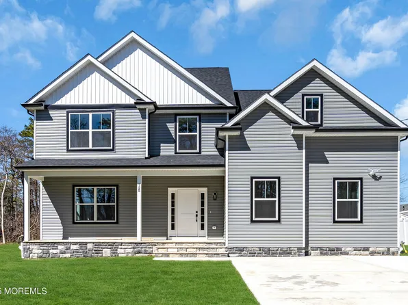 725 Second Avenue, Toms River, NJ 08757