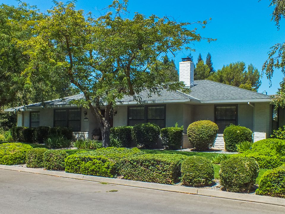 1st image of 9901 Wild Oak Ct