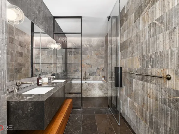 155 West 18th Street image 12 of 17