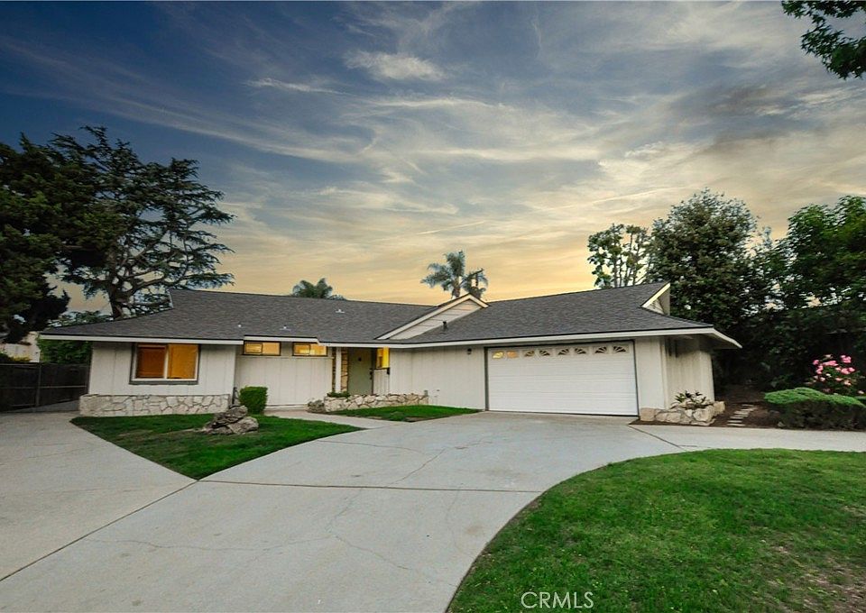 1st image of 3004 Adelita Dr
