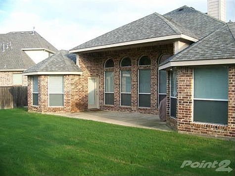 3rd image of 1913 Creek Bend Dr